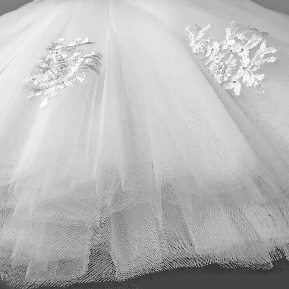 White Bridal Tulle Tutu Skirt Knee Length Lace Appliqués Pearls Beads OS